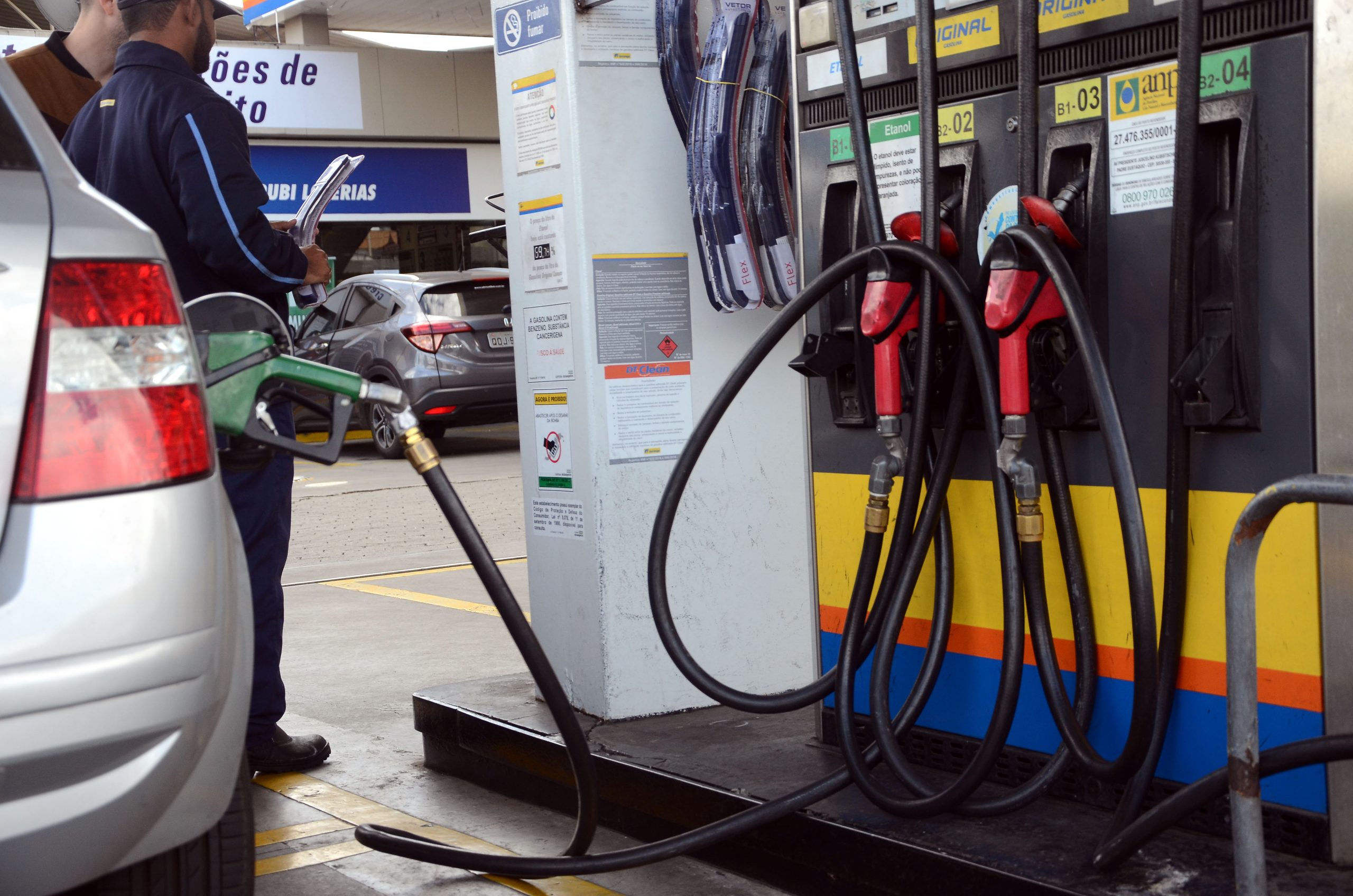 Governo reduz alíquota do ICMS e etanol cai de preço em Minas Gerais