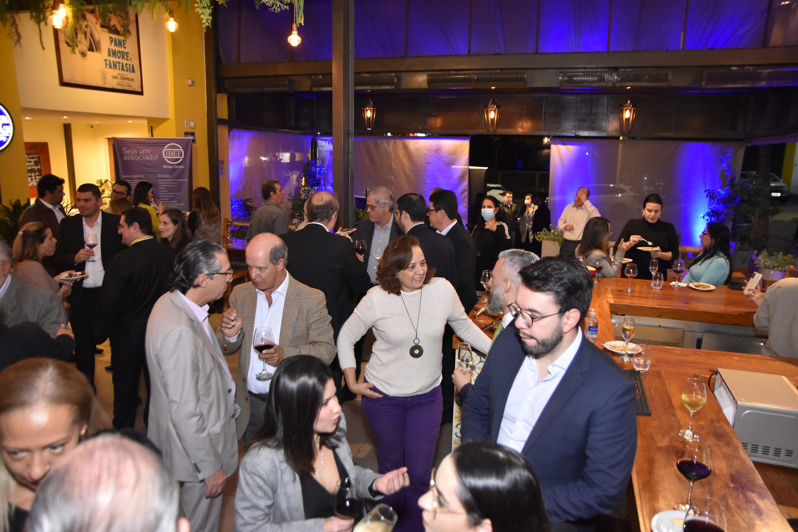 IBEF-MG promove noite de Queijos, Vinhos e Finanças