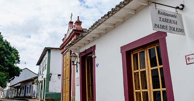 Restaurante Padre Toledo completa 52 anos