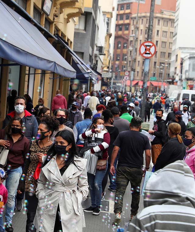 Atividade econômica do Brasil tem queda de 0,44% em abril, segundo indicador do BC