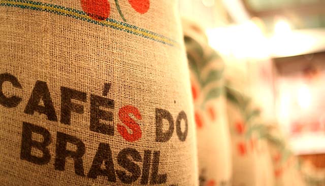 Por que o café brasileiro se destaca mundialmente? - Villa Café