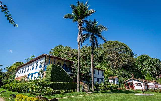 Férias escolares atraem público para hotéis-fazenda