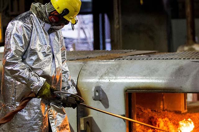 Faturamento da indústria mineira avança 4,2% com ajuda do setor extrativo