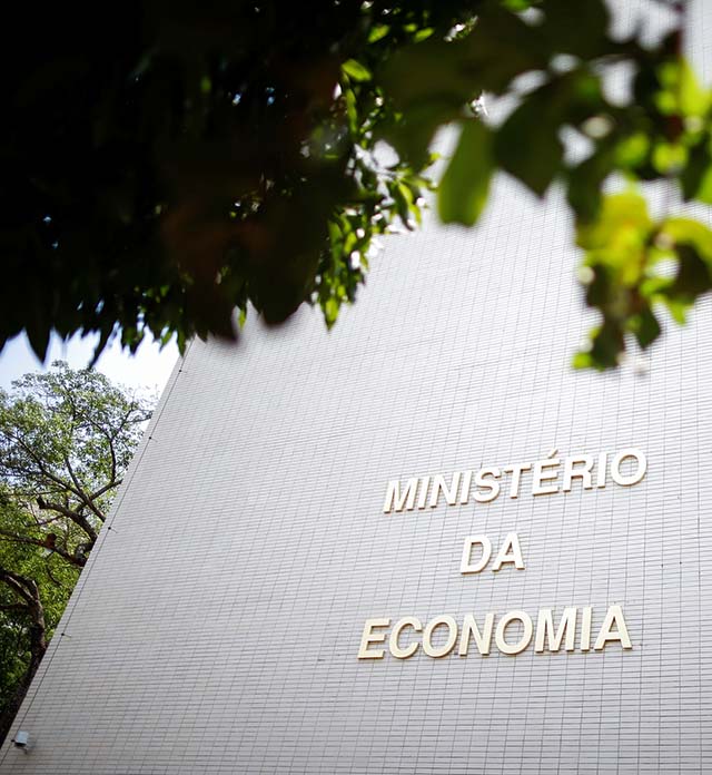 Governo prepara estímulo à indústria