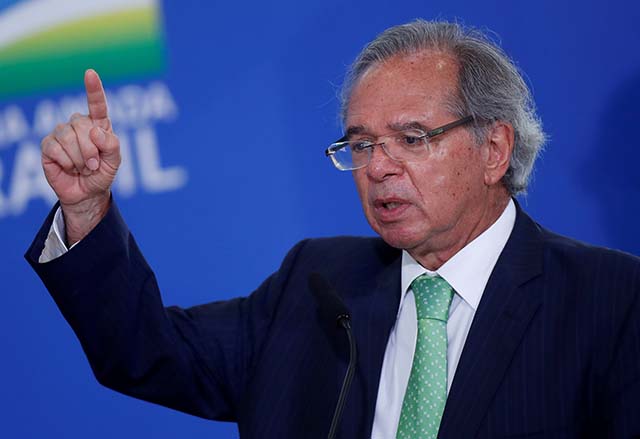 Guedes avalia que o Brasil sustenta o crescimento econômico mesmo com a alta dos juros | Crédito: REUTERS/Adriano Machado