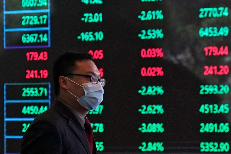 Ações da China caem em meio a tensões antes de visita de Pelosi a Taiwan