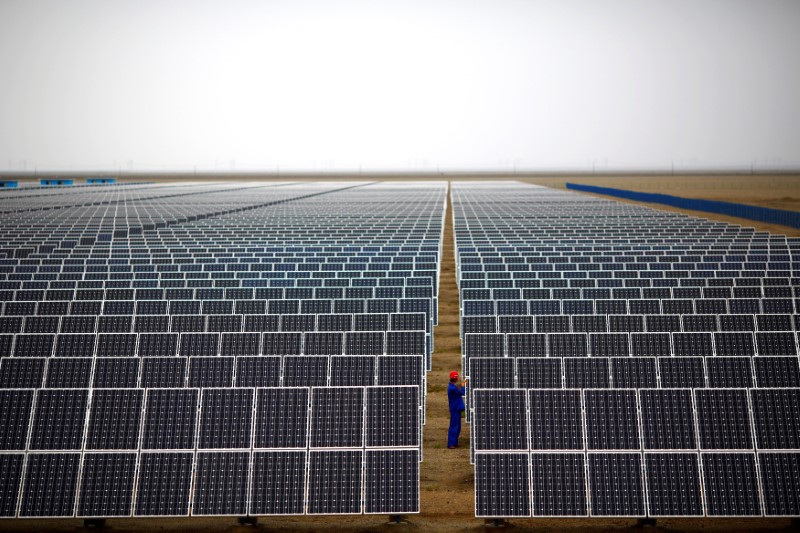 Energia solar distribuída cresce e já soma mais de 4% do consumo regulado