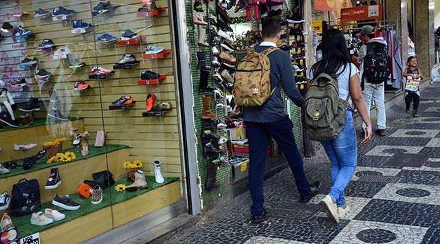 Vendas do comércio varejista têm queda de 7,7% em Minas Gerais