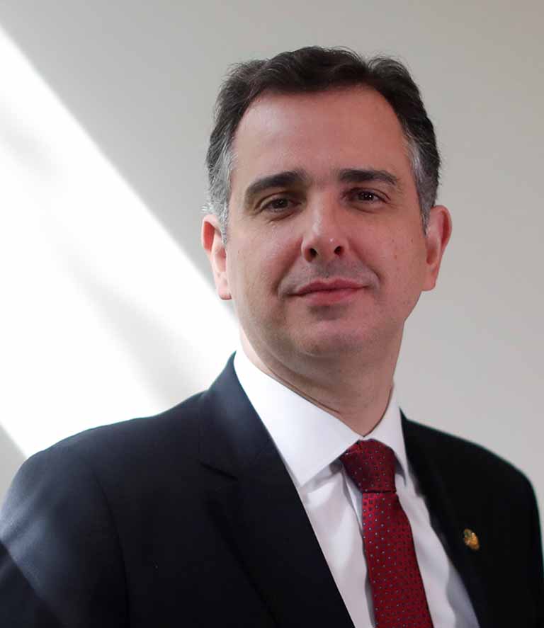 Pacheco diz ser difícil pensar em auxílio menor