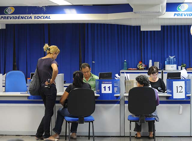STJ define prazo de 10 anos para revisãode aposentadoria