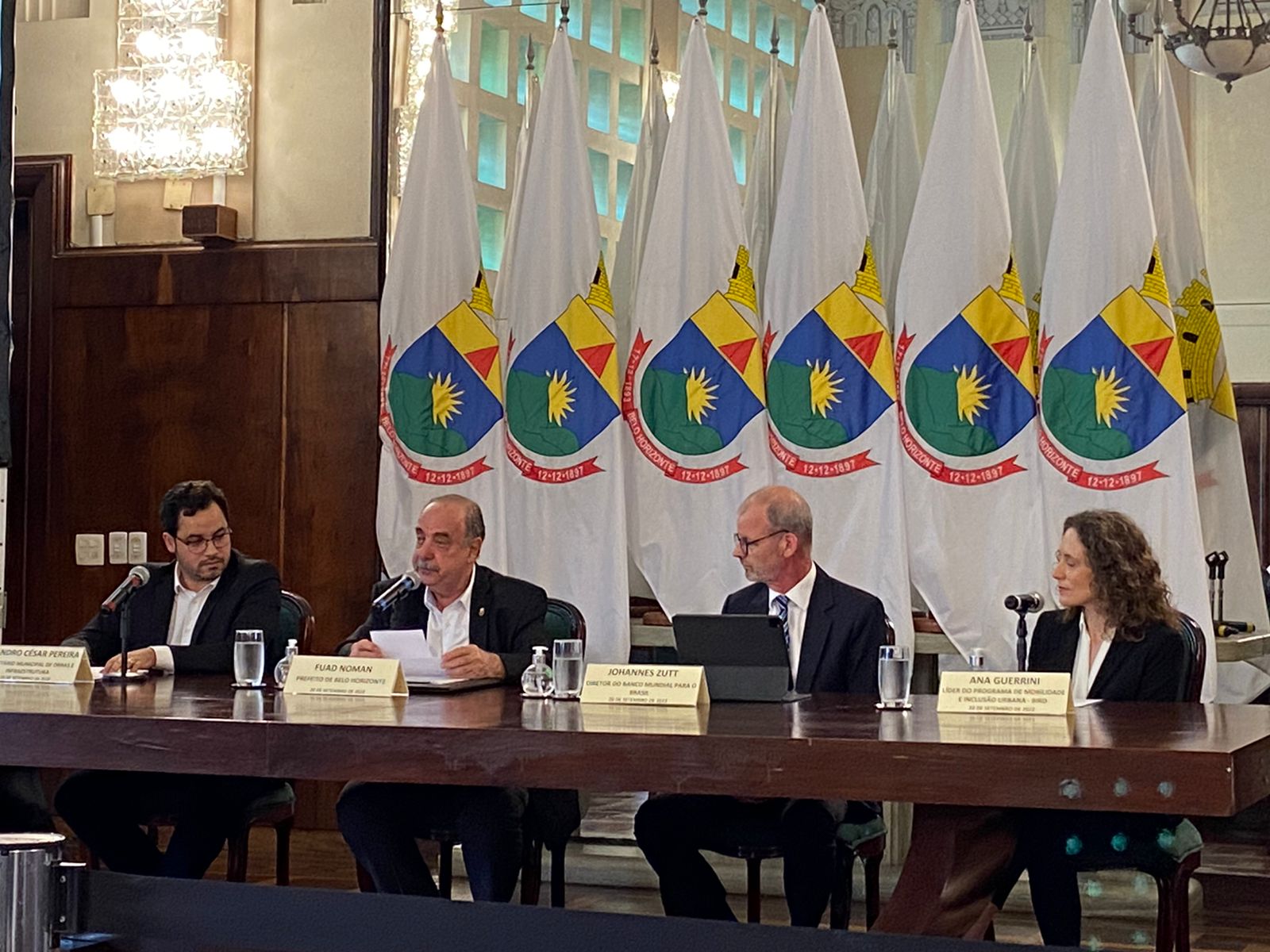 PBH planeja investir US$ 100 milhões em obras