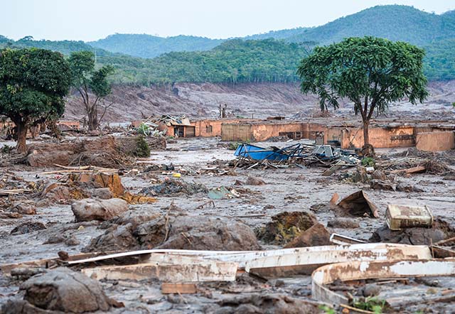 Reparação da tragédia de Mariana tem impasse