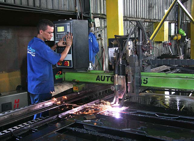 Faturamento da indústria de MG cresce 1% no acumulado do ano