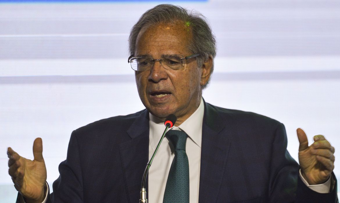 O ministro da Economia, Paulo Guedes, durante palestra de abertura do Painel Telebrasil Summit 2022. | Crédito: Marcelo Camargo/ Agência Brasil