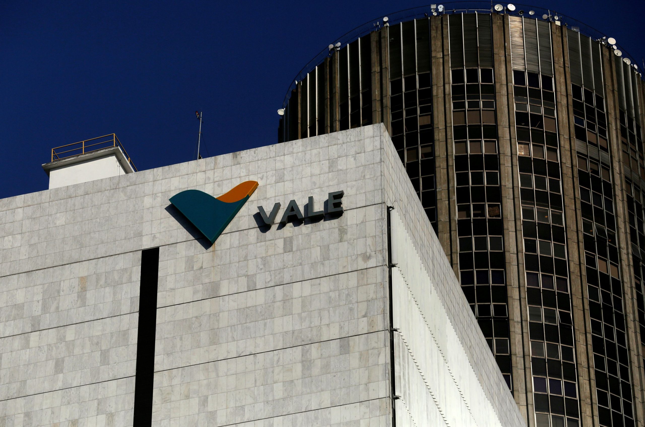 Vale poderá vender até 10% de seu negócio de metais básicos, dizem executivos