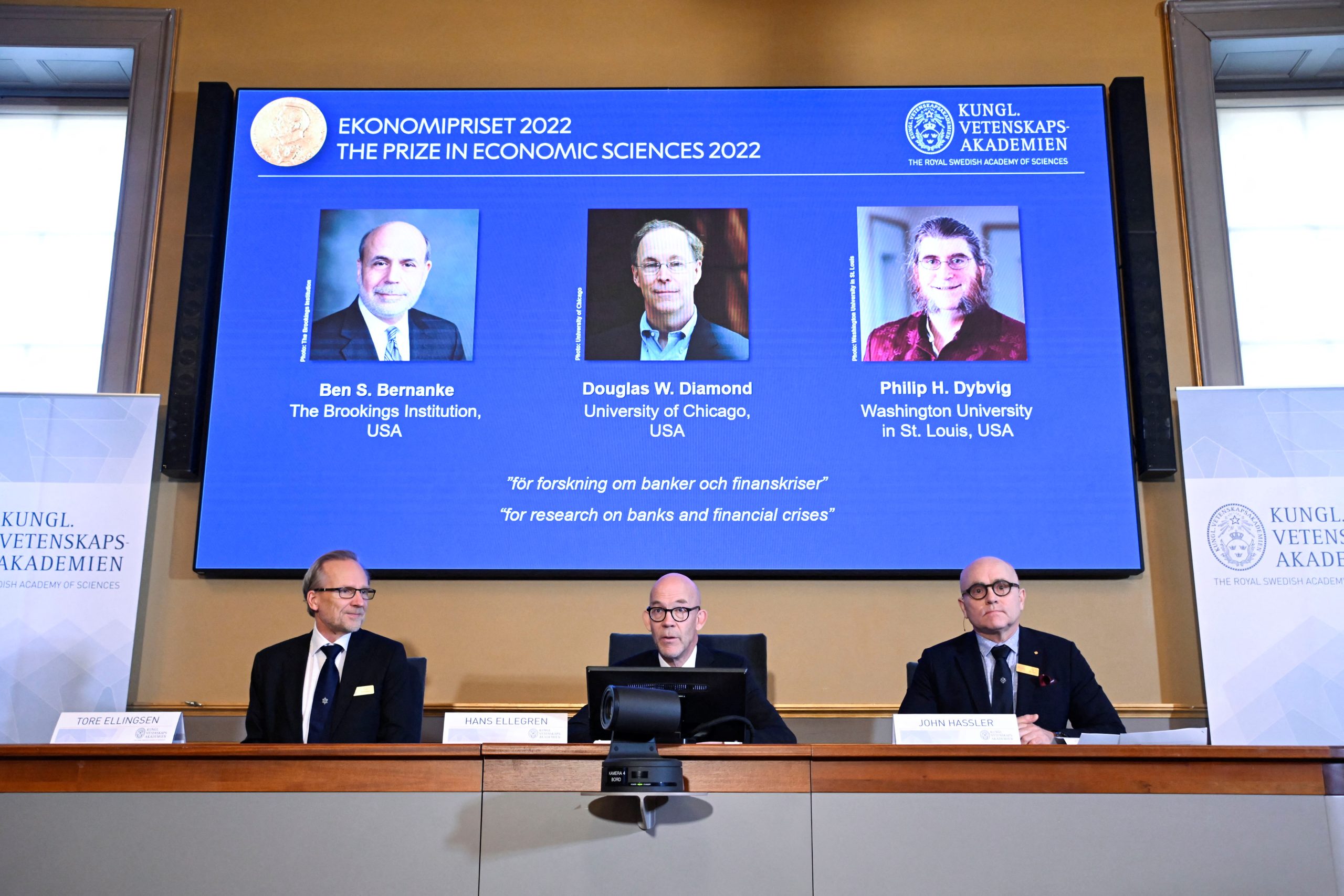 Ben Bernanke vence Nobel de Economia 2022 por pesquisas sobre crises bancárias
