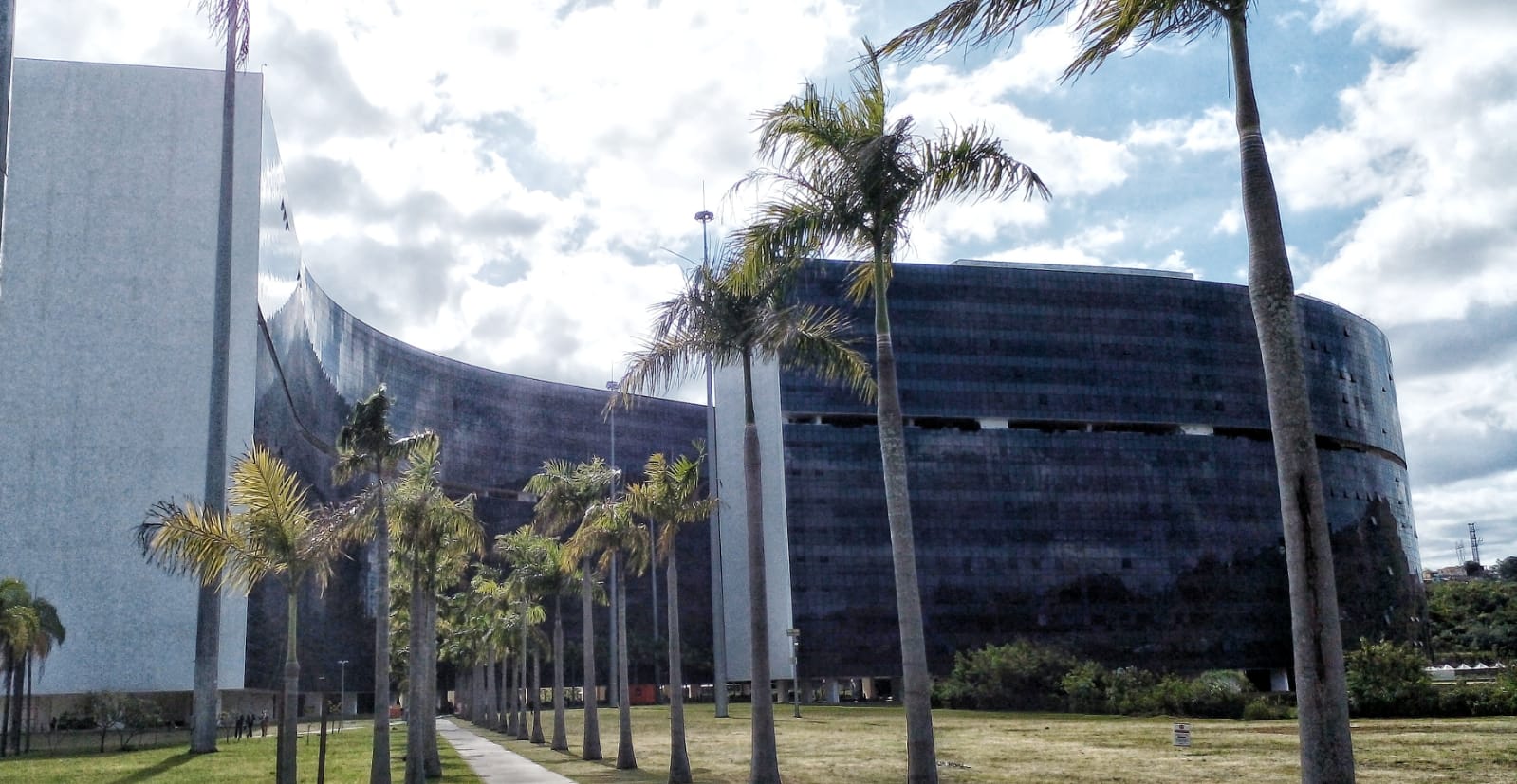 EDITORIAL | Exemplo a observar