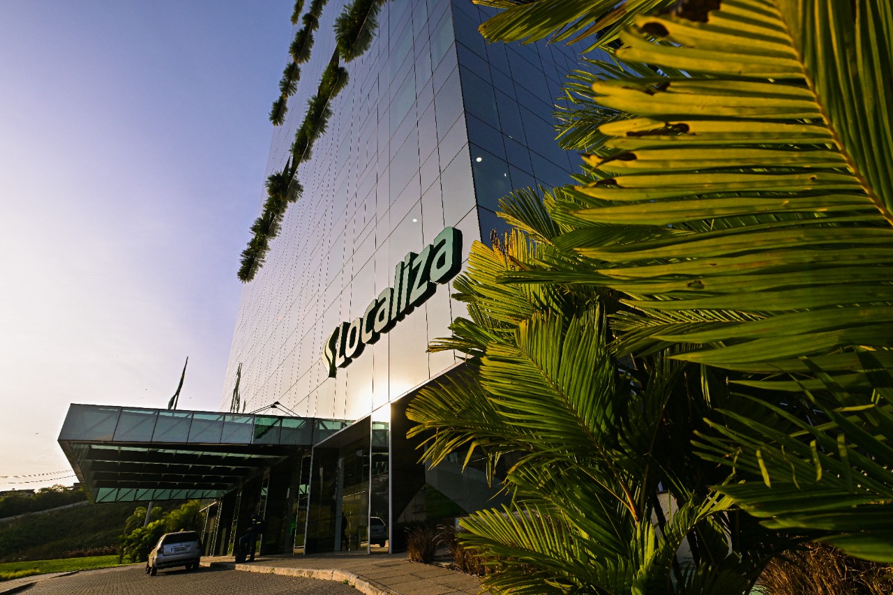 Localiza abre vagas de estágio em Tecnologia e no Corporativo para 2023