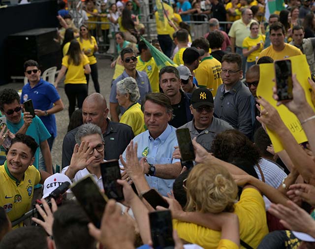 Pacote de Bolsonaro para derrotar Lula já custa R$ 273 bilhões