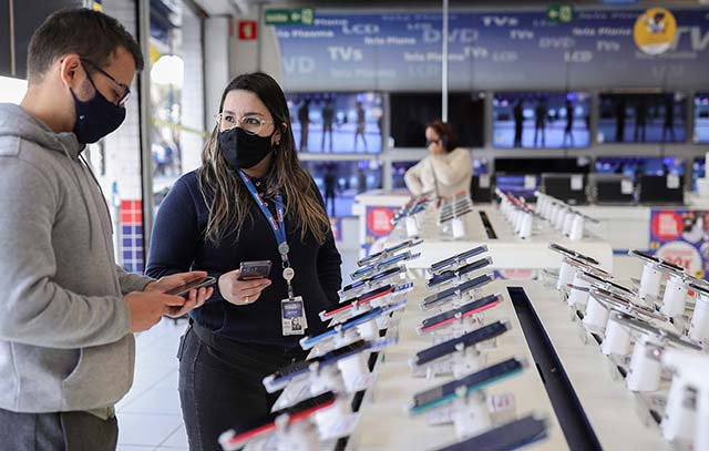 Quase 15% vão ofertar vagas temporárias