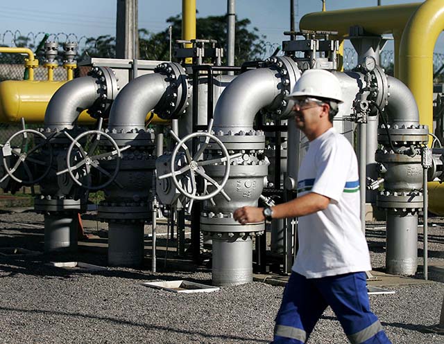 Petrobras anuncia corte e produto vai ficar 5% mais barato para distribuidoras