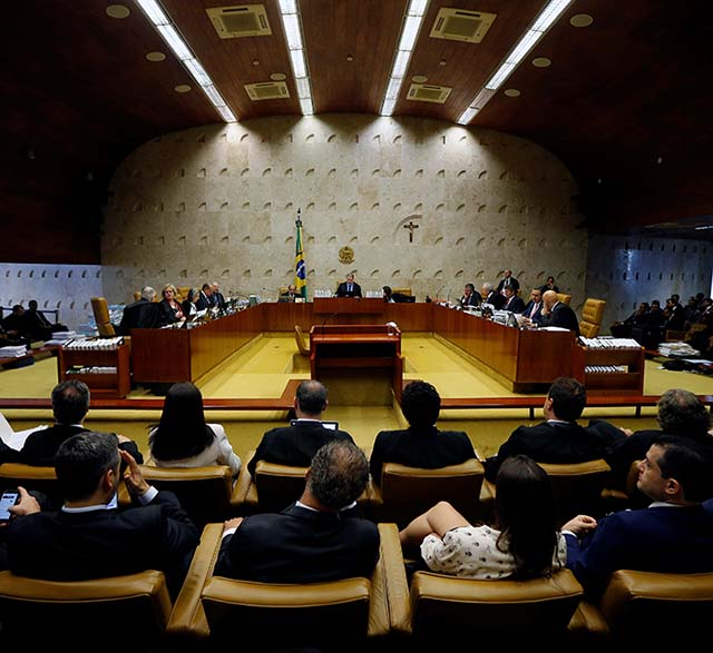 Tesouro quer mudança no teto de gastos