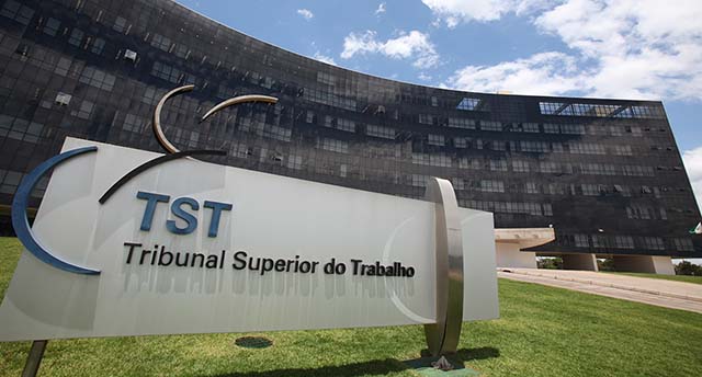 Súmulas do TST “ignoram” novas regras trabalhistas