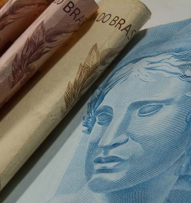 Venda de títulos públicos para pessoas físicas atinge R$ 2,8 bi
