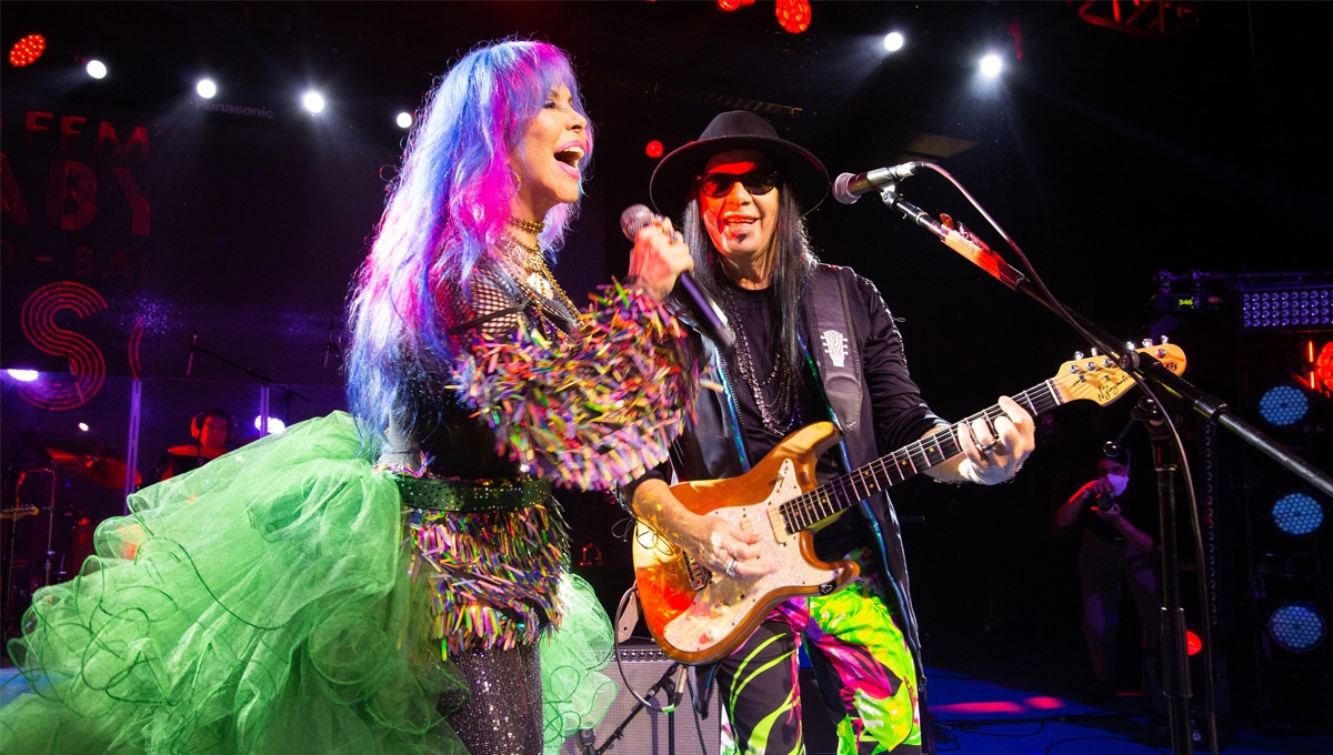 Baby do Brasil e Pepeu Gomes fazem show no Minascentro