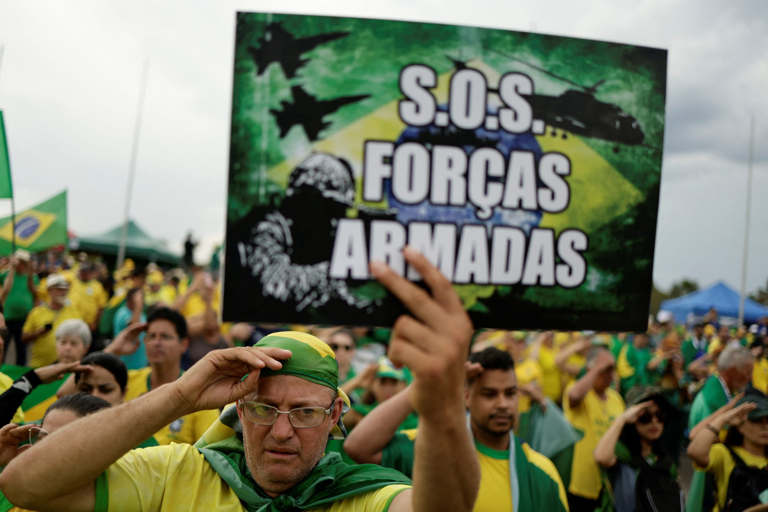 A crise de identidade das Forças Armadas