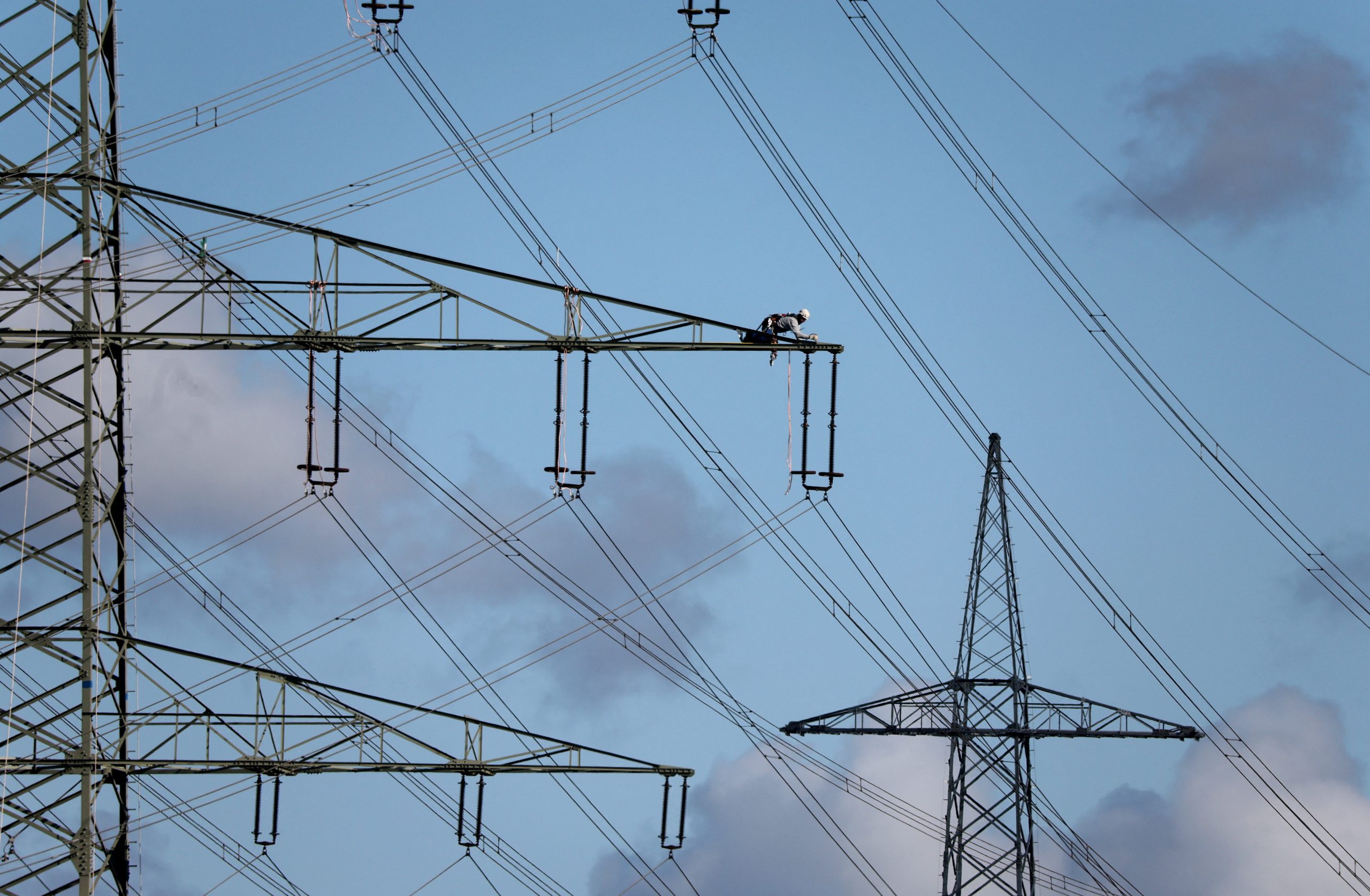 Consumo de energia volta a crescer com dias mais quentes