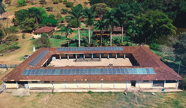 Placas de energia solar já podem ser instaladas com linhas de crédito exclusivas para o campo | Crédito: Divulgação