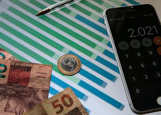 Analistas reduzem as projeções para a inflação
