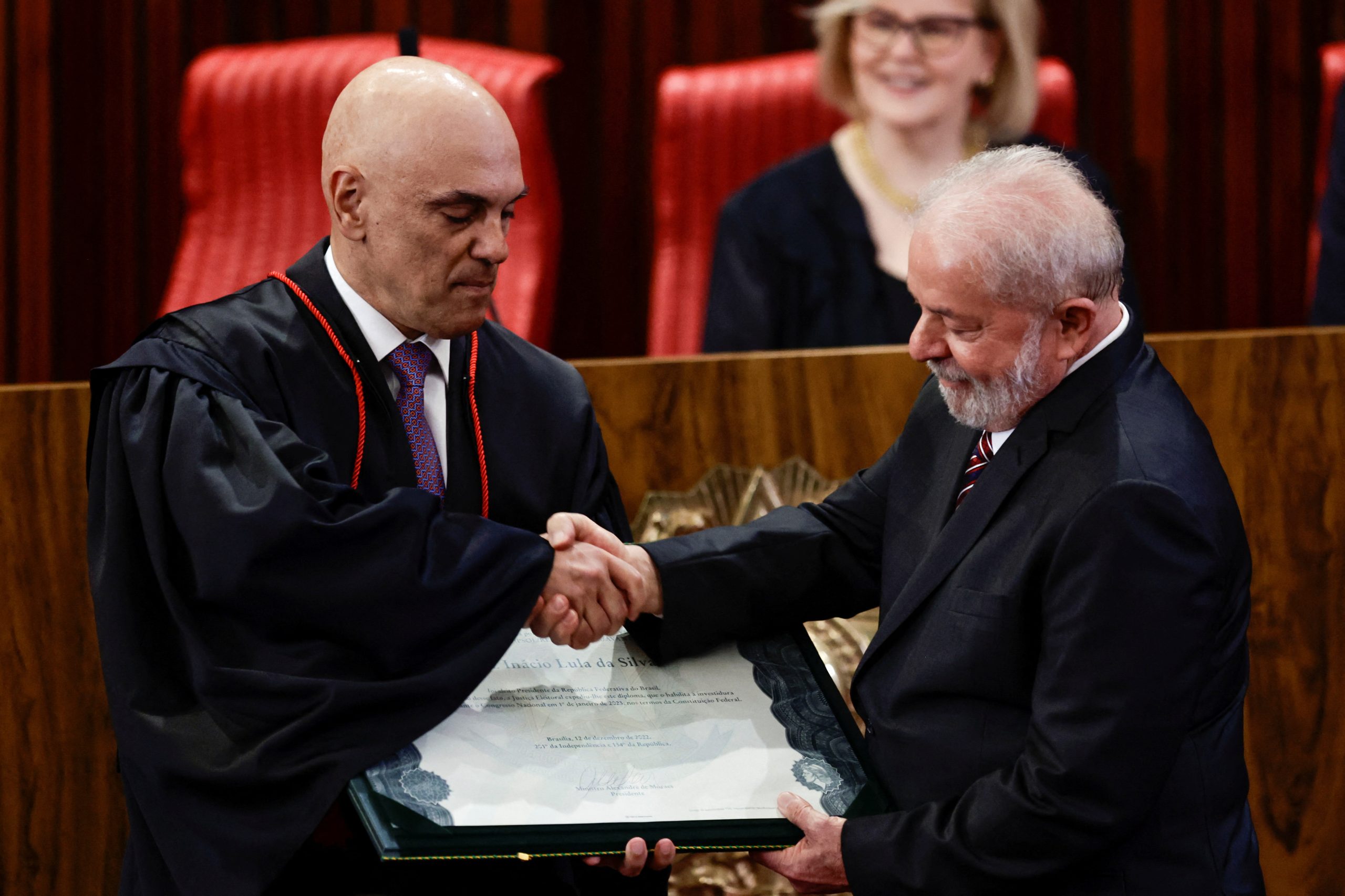 EDITORIAL | Recomeçar e acertar
