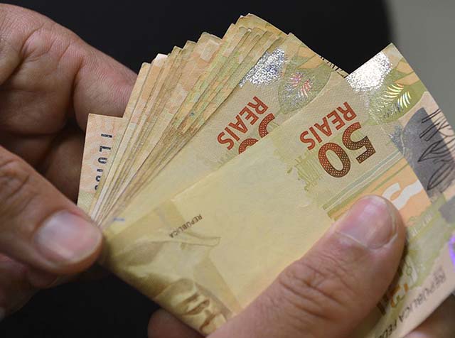 Empresas mineiras são 2º em inadimplência