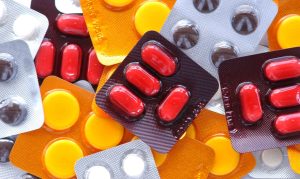 Cartelas de remédios Governo regulamentação preços medicamentos