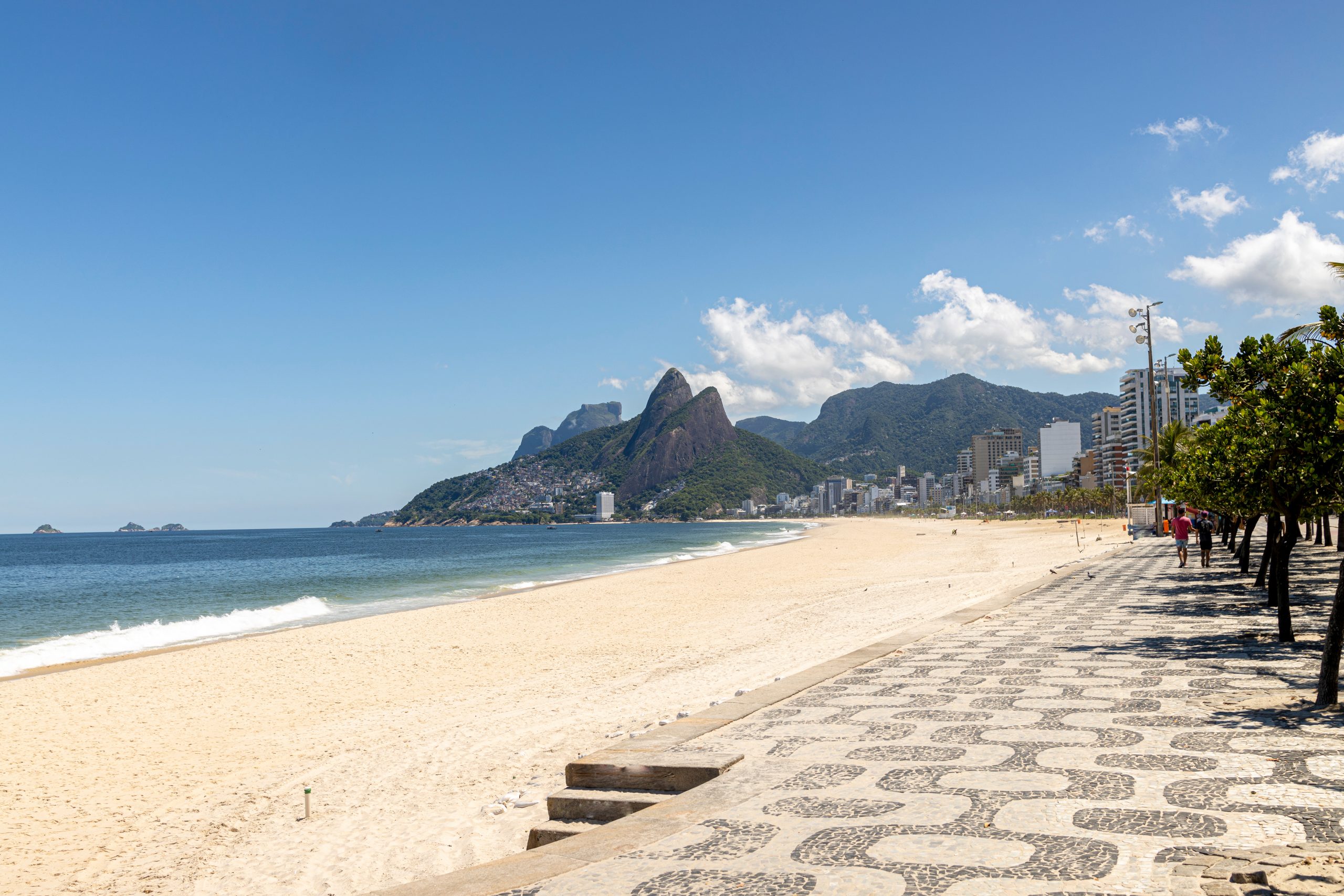 Ubatuba, Guarujá e Rio lideram viagens para Natal e Ano Novo
