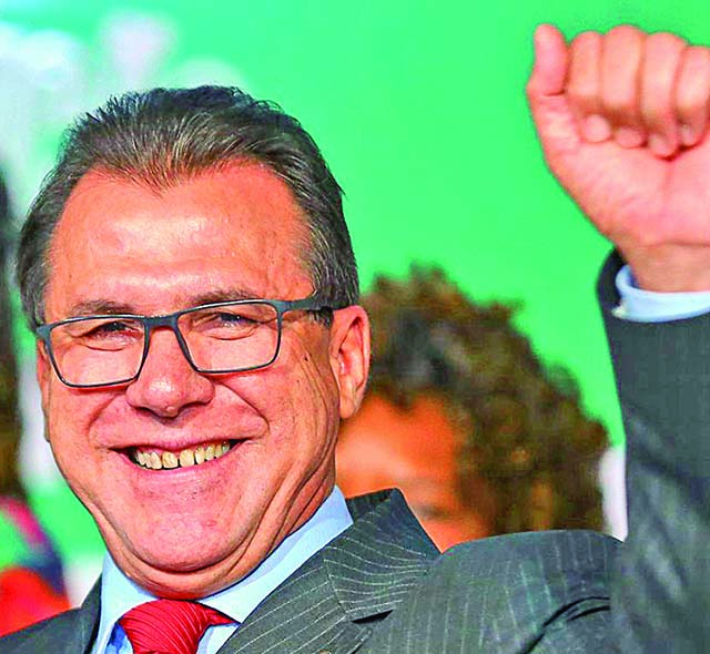 Saque-aniversário do FGTS gera divisão