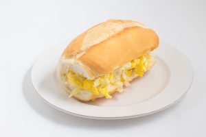 pão com ovo