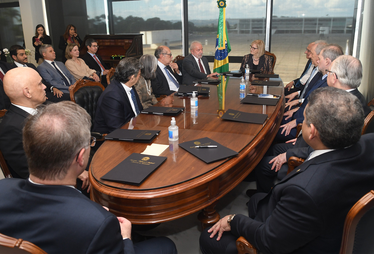 Lula sanciona aumento de salário para ministros do STF