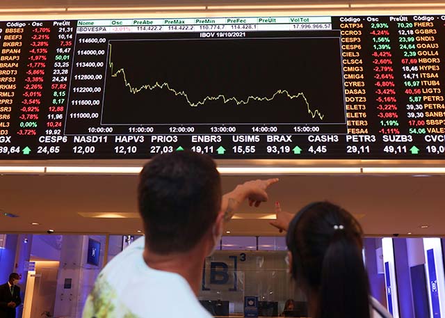 Juros altos alavancam fundos de renda fixa