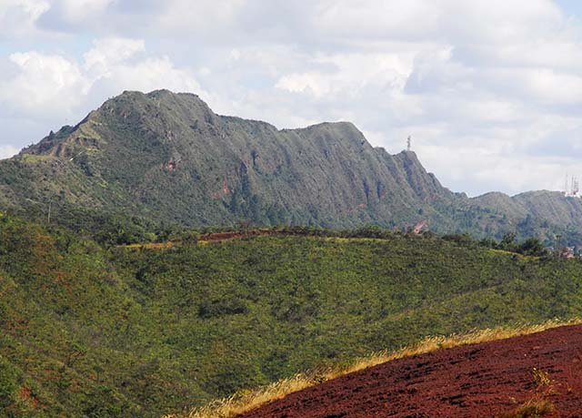 ALMG vai verificar irregularidades na mineração da Serra do Curral