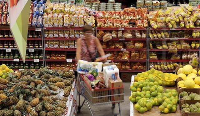 Confiança do consumidor inicia ano em queda