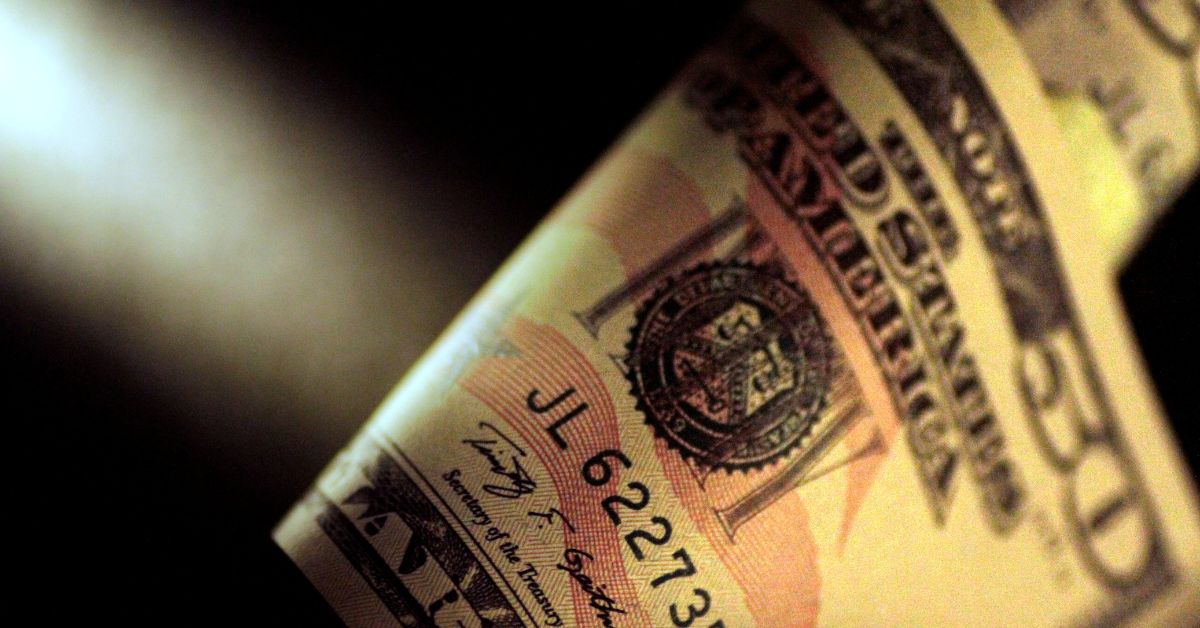 Nota de dólar | Crédito: Thomas White/Illustration/Reuters