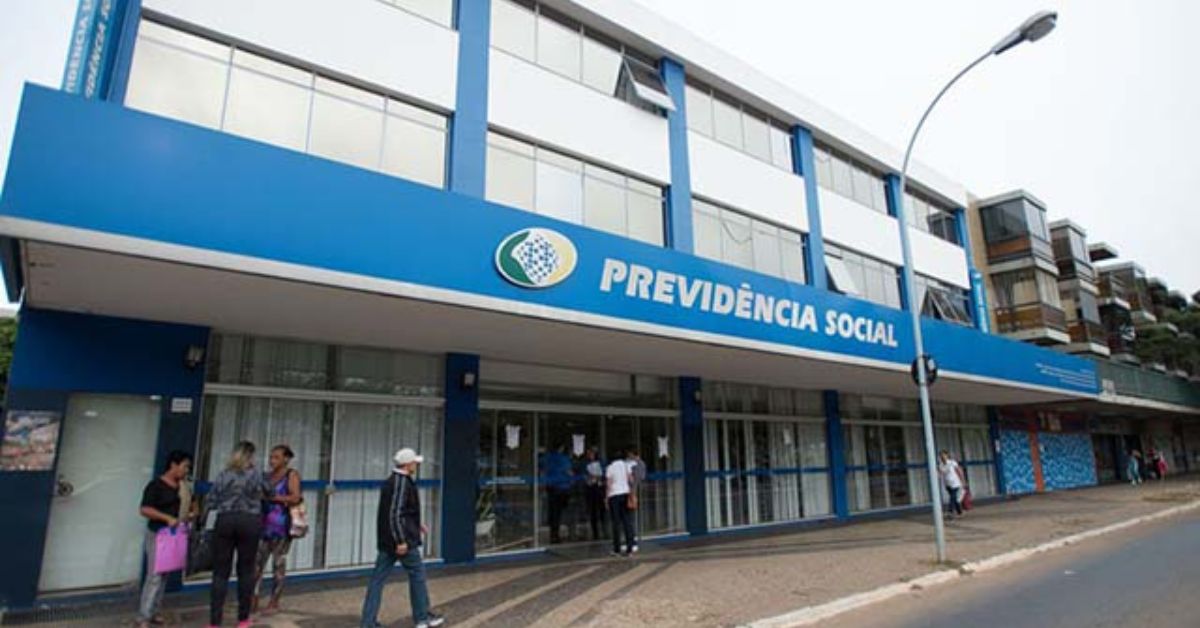 INSS faz novo pedido ao STF para suspender ações da revisão da vida toda