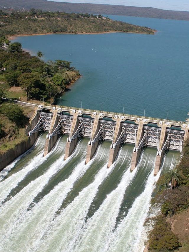 Preços do mercado livre de energia recuam com chuvas