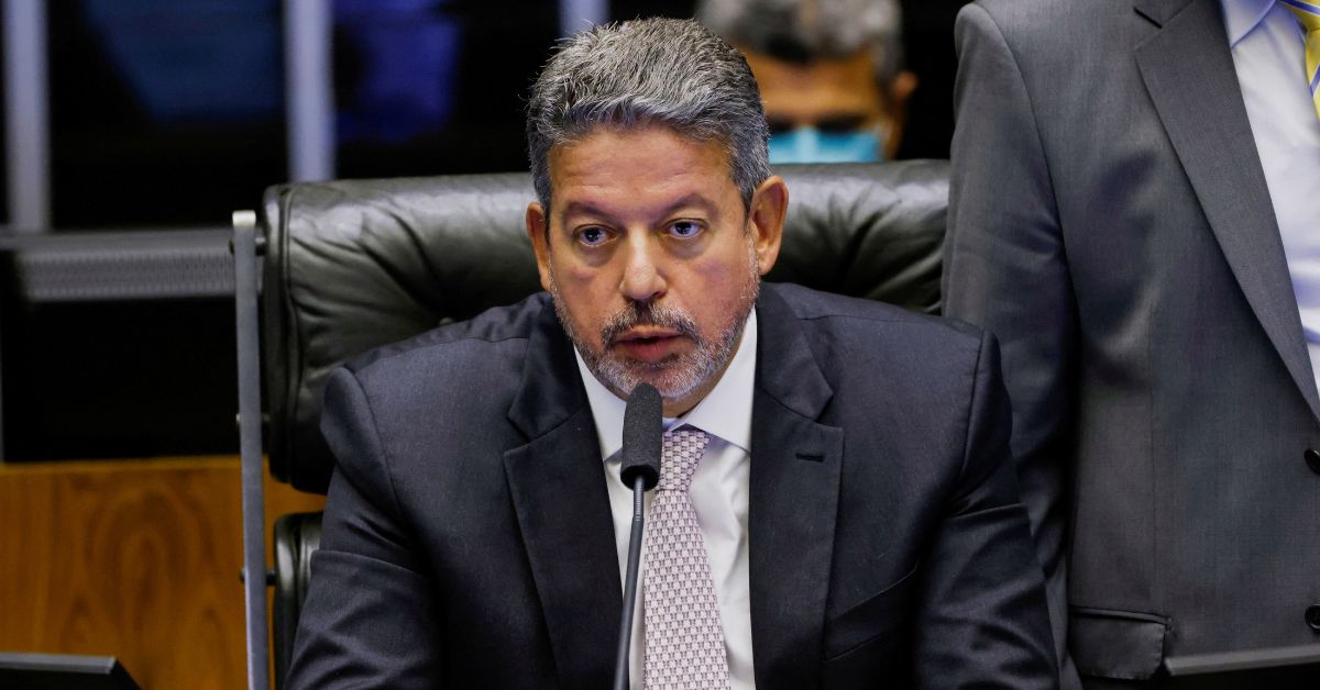 Arcabouço fiscal passará por mudanças, mas sem ‘retrocesso’, diz Lira