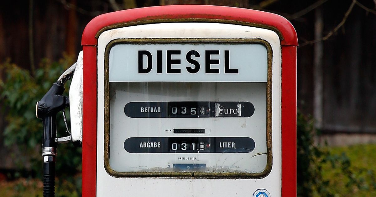 Diesel cai com produção recorde e invasão russa