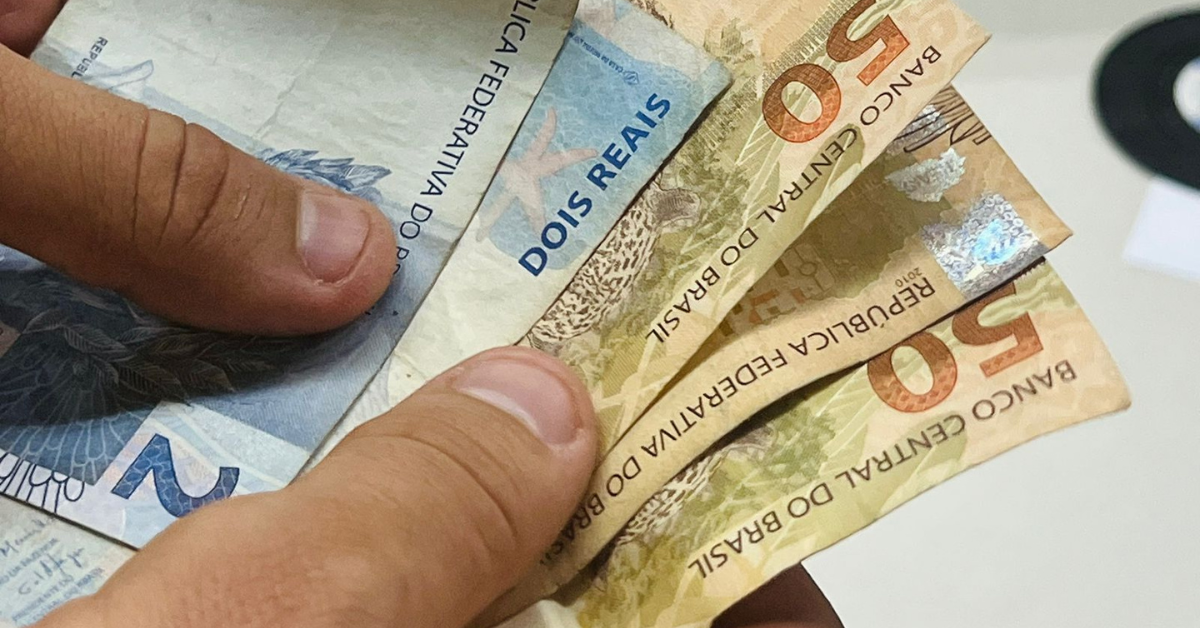 Ficou fora do 1º lote de restituição do IR 2024? Veja se tem chances de entrar no próximo
