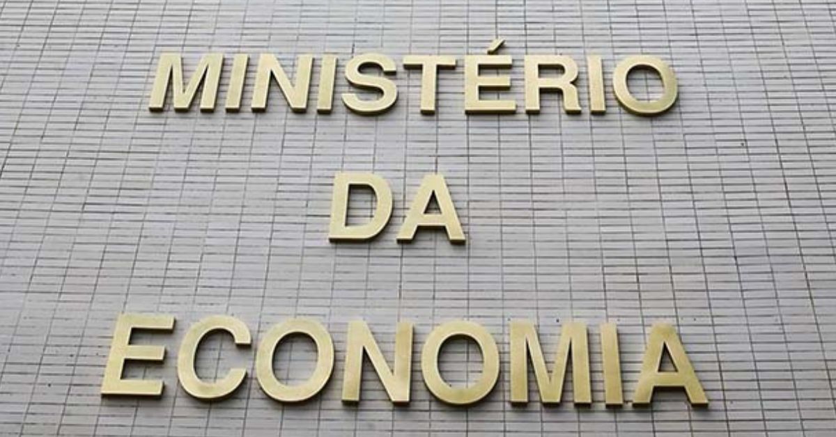 Lula avalia PIB e defende investimentos para retomada do crescimento